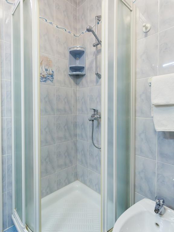 Apartment Ivana,Mali Maj 波雷奇 外观 照片